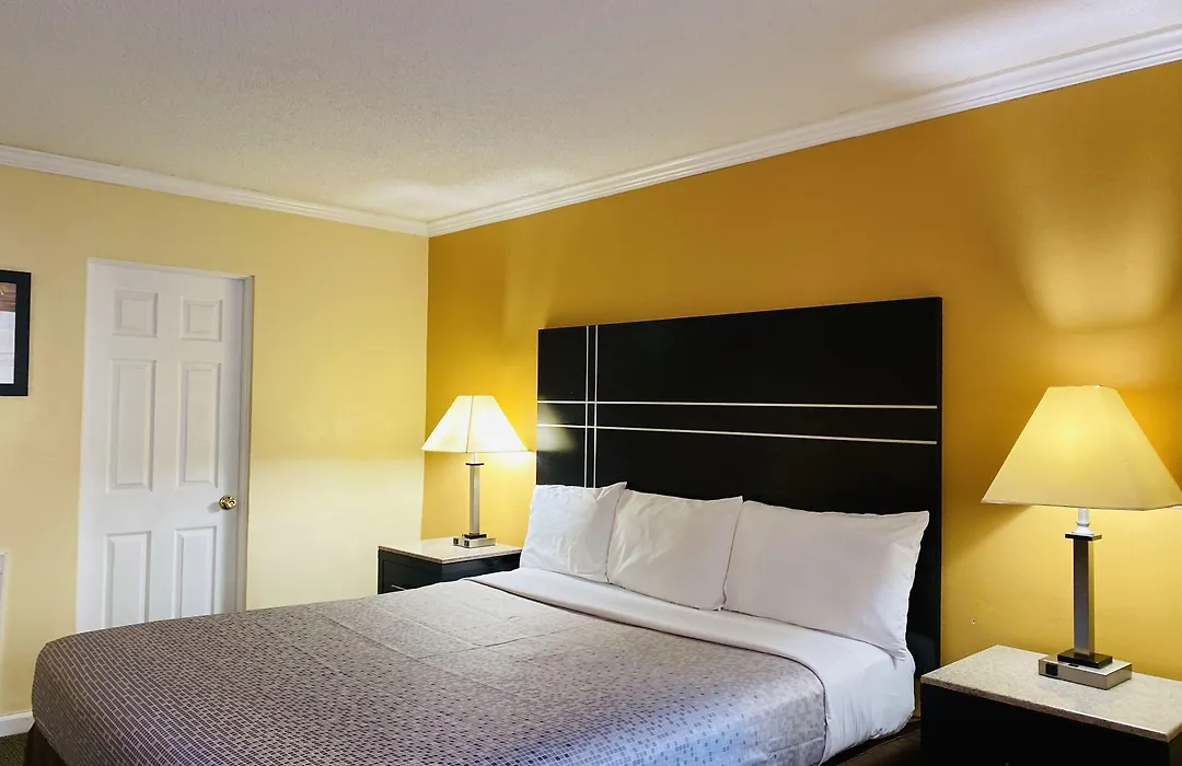 Ac Lodge By Beach And Boardwalk-1